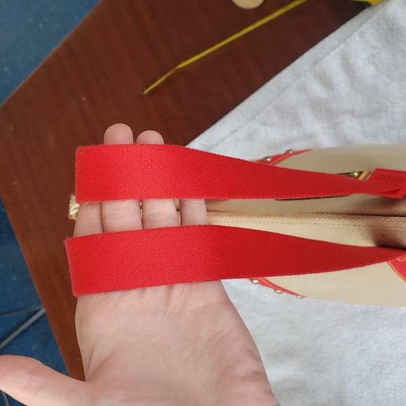 Louis Vuitton  Antigua tote GM 🔥 💕 - Picture 4 of 17